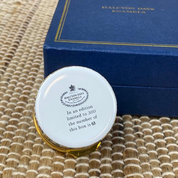 Limited Edition Halcyon Days Enamels Third Crusade 1189-1192 Trinket Box #63/300 - Picture 13 of 14